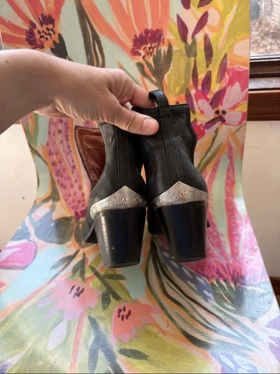 Jeffrey Campbell Cromwell Boots - Picture 4 of 11